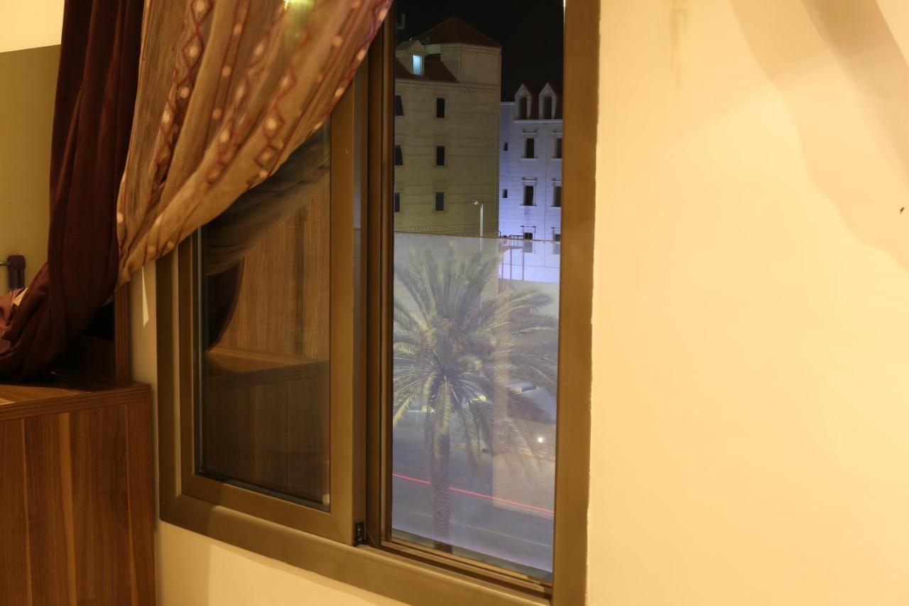 Rahhal Hotel Suites Yanbu Exterior photo